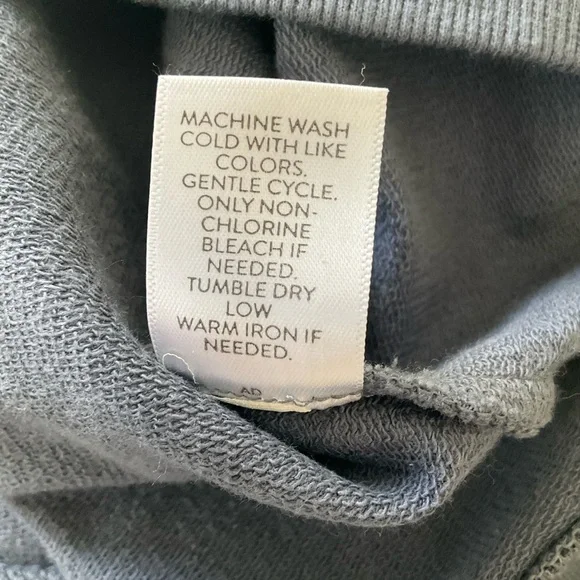 J. Jill Fit 2X Slate Blue V-Neck Pullover with Embroidered Sleeves - Picture 9 of 11